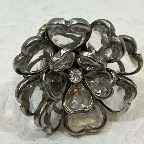 VTG Translucent Floral Cocktail Ring Silver Trim Heart Shapes Stretch Band - Picture 2 of 10
